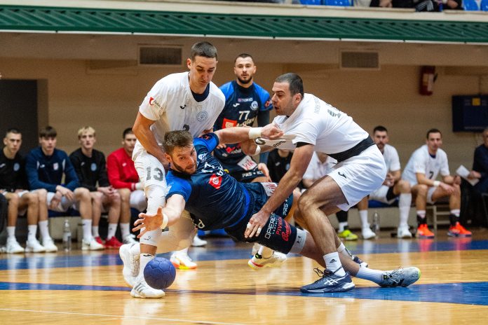 Trogir - U 1. kolu Premijer lige, lige za prvaka susreli su se MRK Trogir i MRK Sesvete Triglav osiguranje.