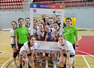 Završnica 1. HRL U18 (Ž): Mlade rukometašice odigrale prvih 16 utakmica i zaključile prvi dan
